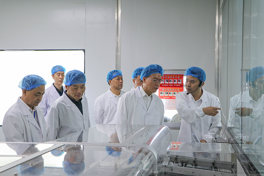 省政协调研组到陇神戎发开展调研指导工作