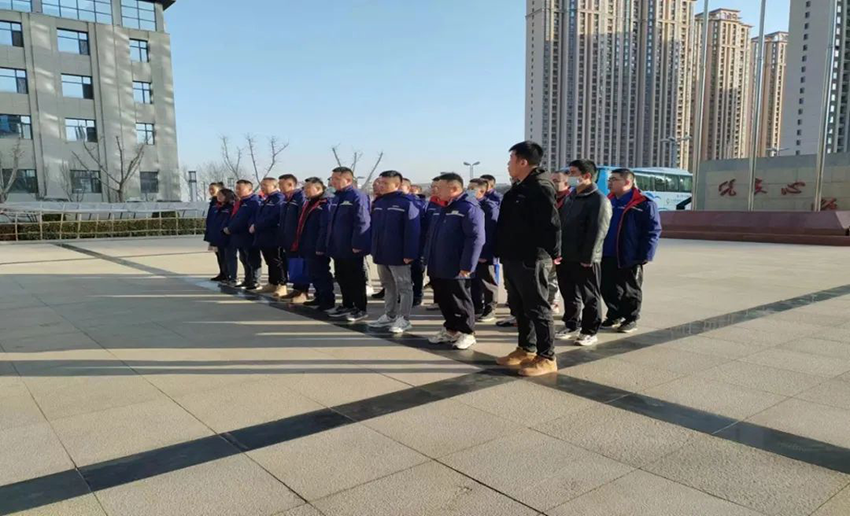 党建引领奋勇担当，支援一线彰显本色——陇神戎发支援普安制药生产突击队率先出发