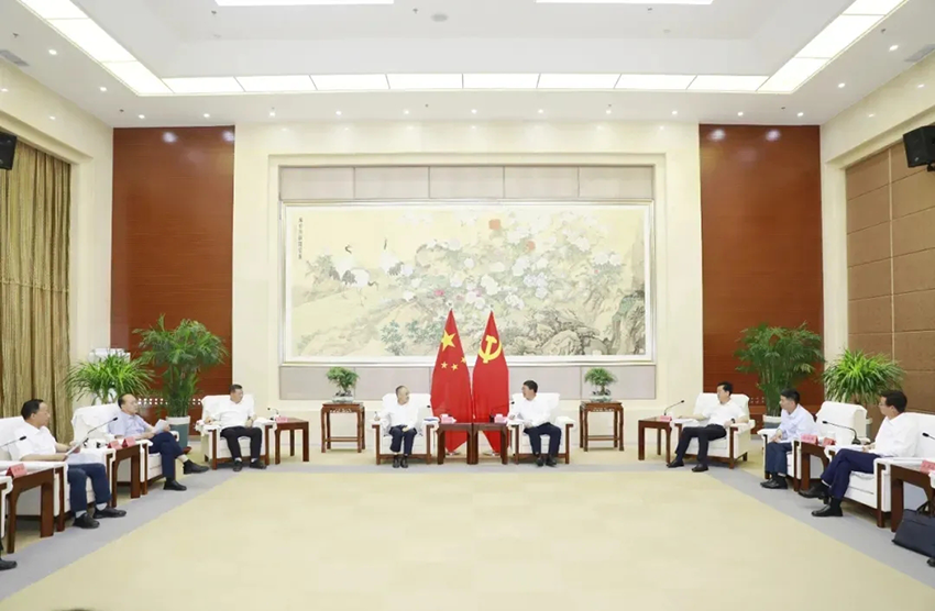 【集团要闻】汪尚学武和谦会见周荣一行