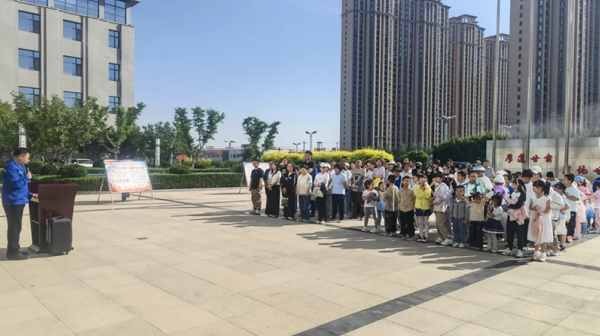岐黄润童心 筑安向未来——陇神戎发圆满举办六一儿童节暨家属进厂活动及安全生产月启动仪式